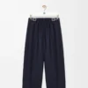 Pantalones con cinturón de lana y seda azul marino Pantalones con cinturón de lana y seda azul marino