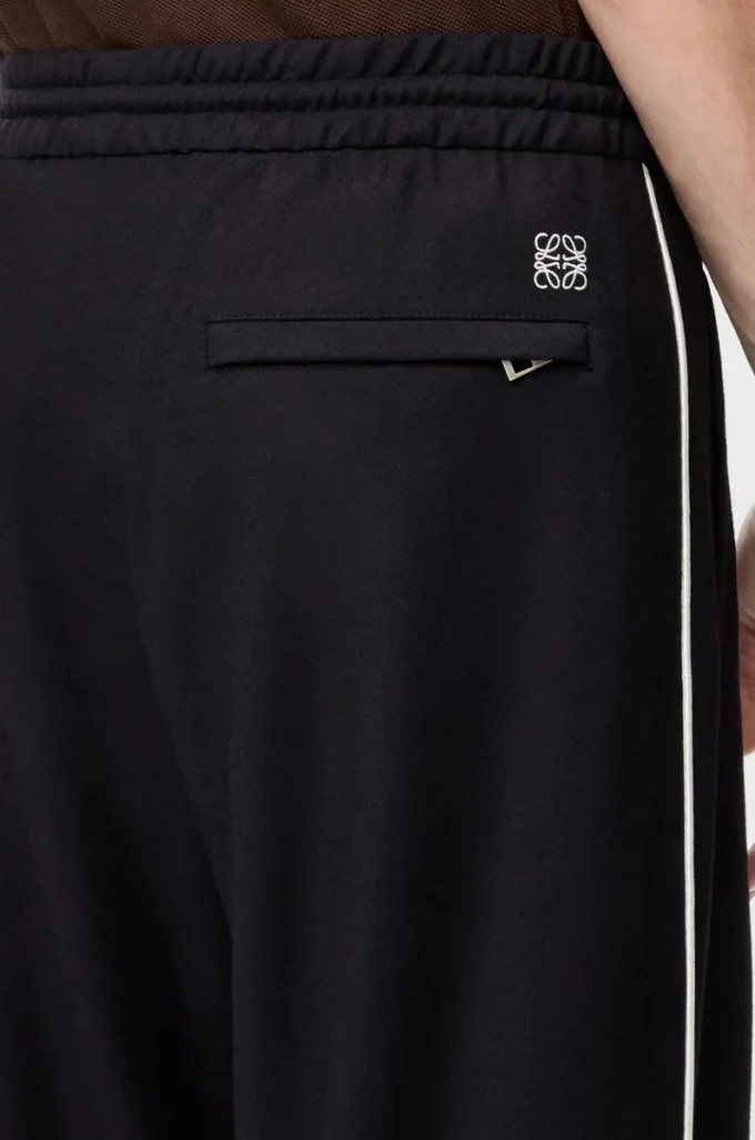 Pantalones con cordón ajustable de lana azul marino Pantalones con cordón ajustable de lana azul marino