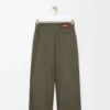Pantalones con cordón ajustable de lana verde caqui Pantalones con cordón ajustable de lana verde caqui