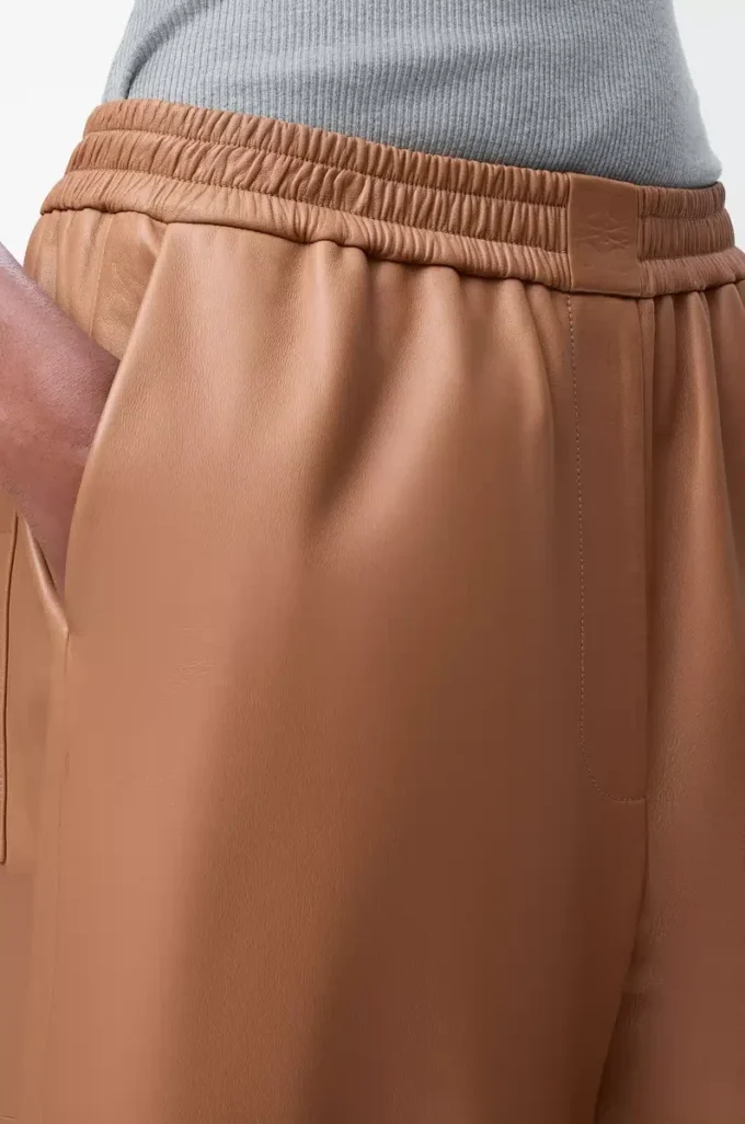 Pantalones cropped de piel de cordero napa y piel de cabra ante Toffee Pantalones cropped de piel de cordero napa y piel de cabra ante Toffee
