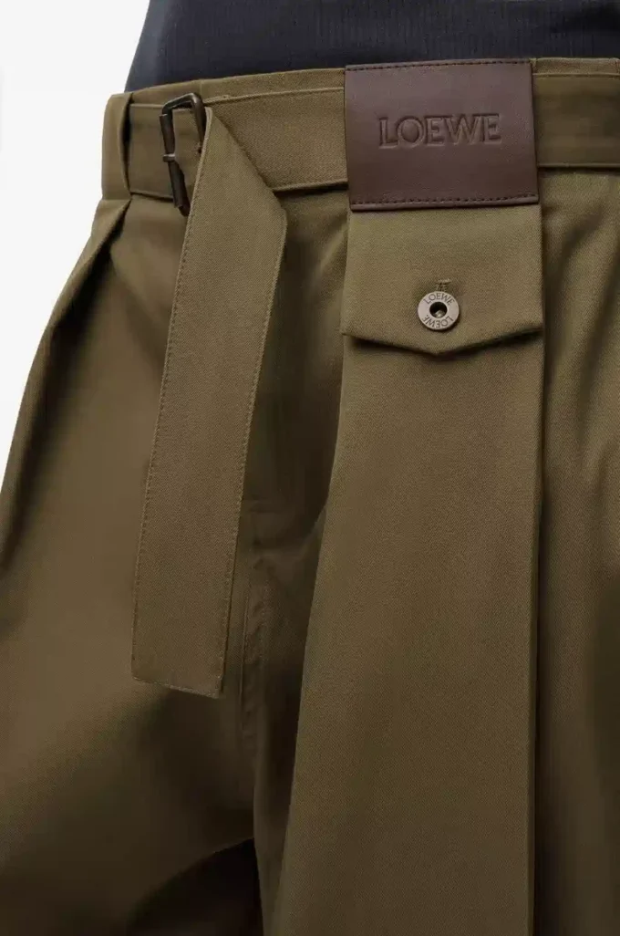 Pantalones de algodón y seda verde caqui