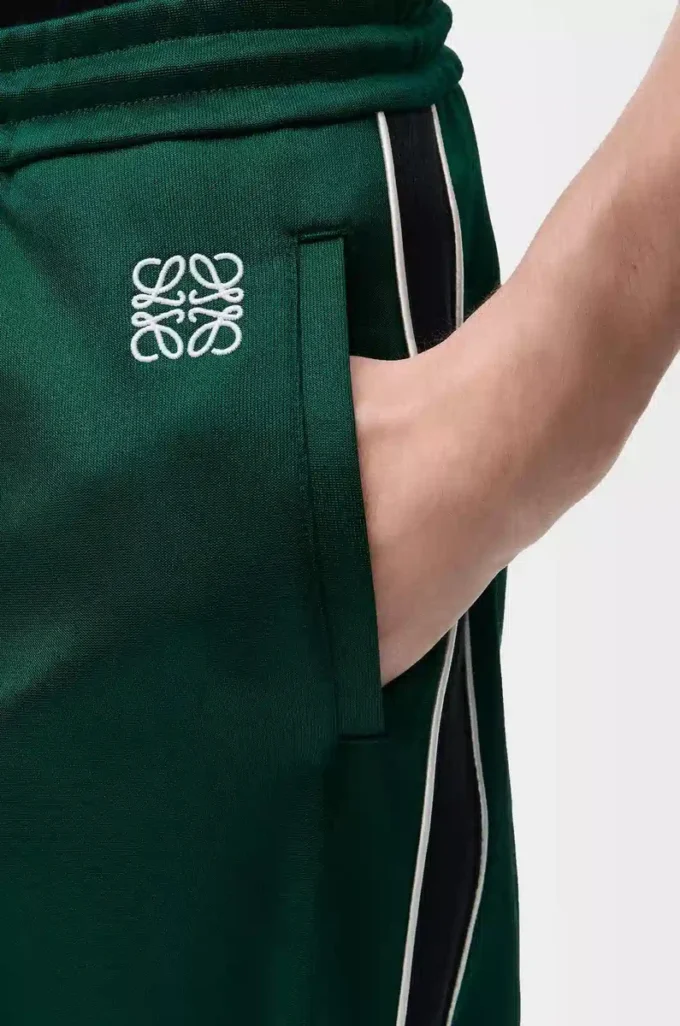 Pantalones de chándal de jersey técnico verde oscuro Pantalones de chándal de jersey técnico verde oscuro