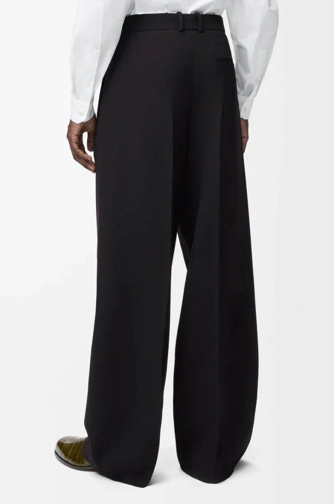 Pantalones de pierna ancha de lana Negro Pantalones de pierna ancha de lana Negro
