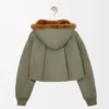 Parka corta de algodón verde caqui Parka corta de algodón verde caqui