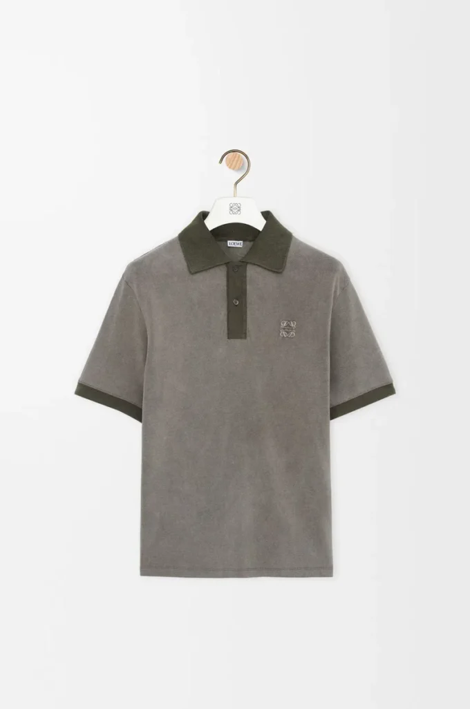 Polo de algodón verde caqui Polo de algodón verde caqui