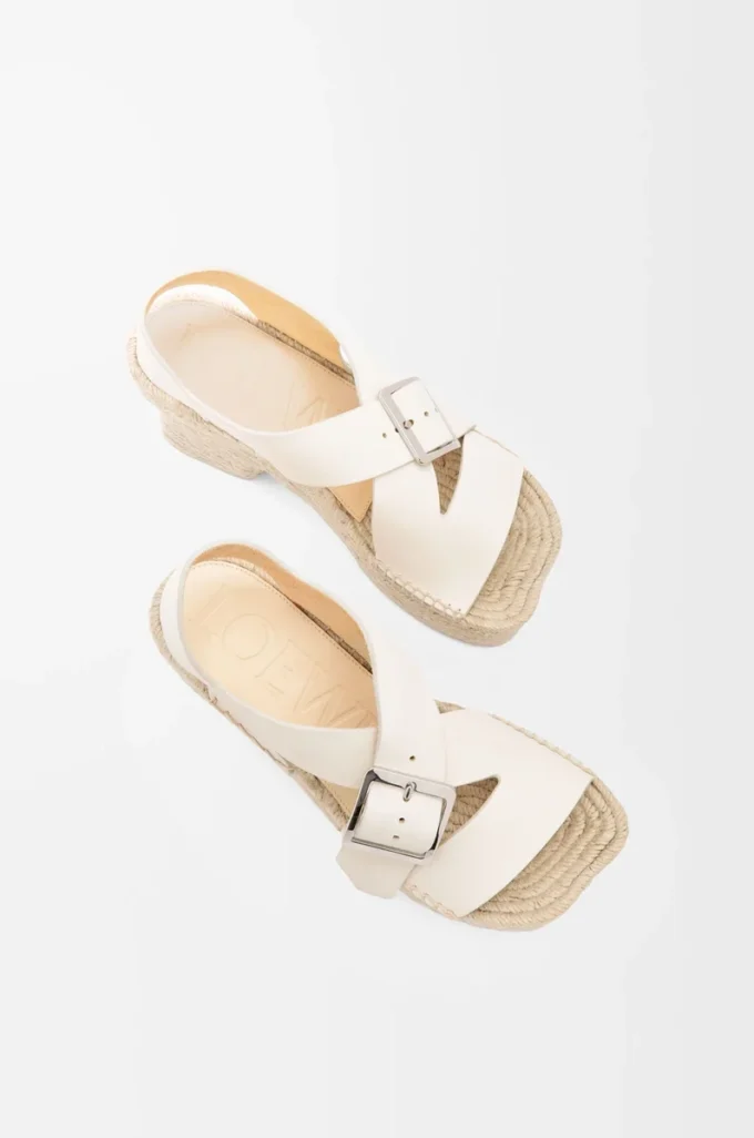 Sandalias con plataforma tipo alpargata Petal en suave piel de becerro Blanco Sandalias con plataforma tipo alpargata Petal en suave piel de becerro Blanco