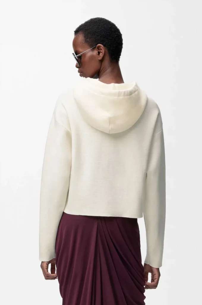 Sudadera con capucha y cremallera de lana Blanca Sudadera con capucha y cremallera de lana Blanca