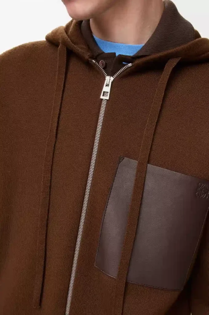 Sudadera con capucha y cremallera de lana marrón Sudadera con capucha y cremallera de lana marrón
