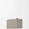 Tarjetero monedero en piel de becerro granulada suave Shell Grey/Eucalyptus Tarjetero monedero en piel de becerro granulada suave Shell Grey/Eucalyptus
