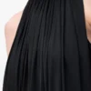 Top halter de viscosa negro Top halter de viscosa negro