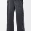 Vaqueros en denim negro Vaqueros en denim negro