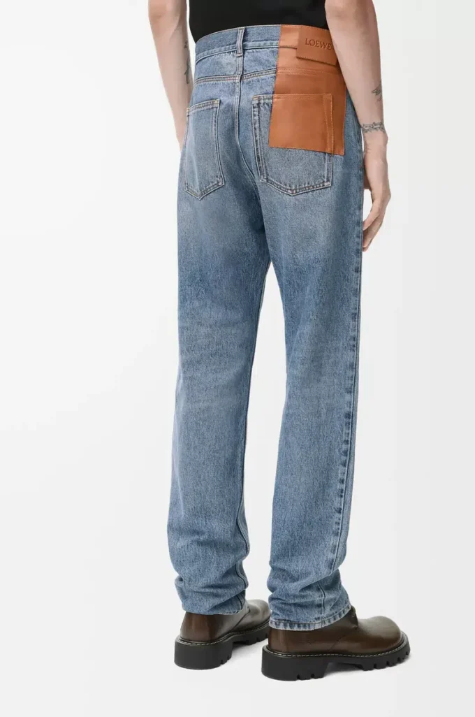 Vaqueros rectos en denim azul Vaqueros rectos en denim azul