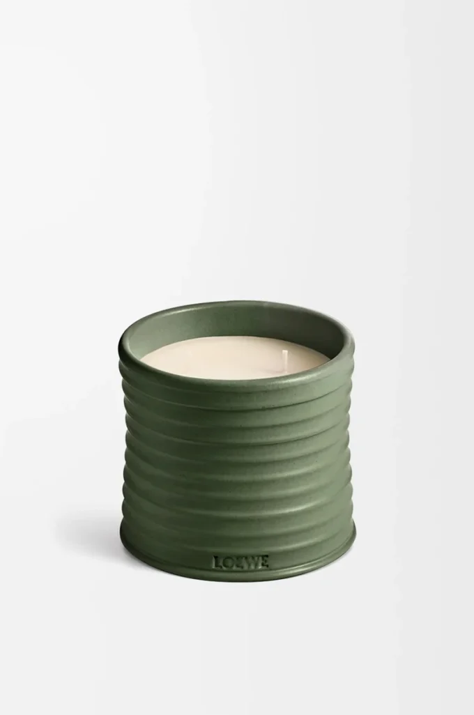 Vela perfumada mediana con aroma a marihuana Verde oscuro Vela perfumada mediana con aroma a marihuana Verde oscuro
