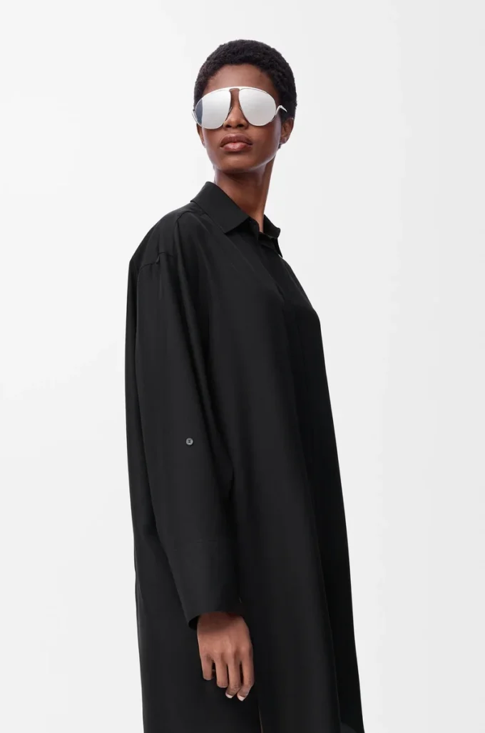 Vestido camisero de seda negro