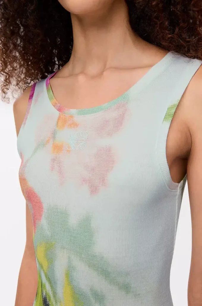 Vestido camiseta de seda y algodón azul claro/multicolor