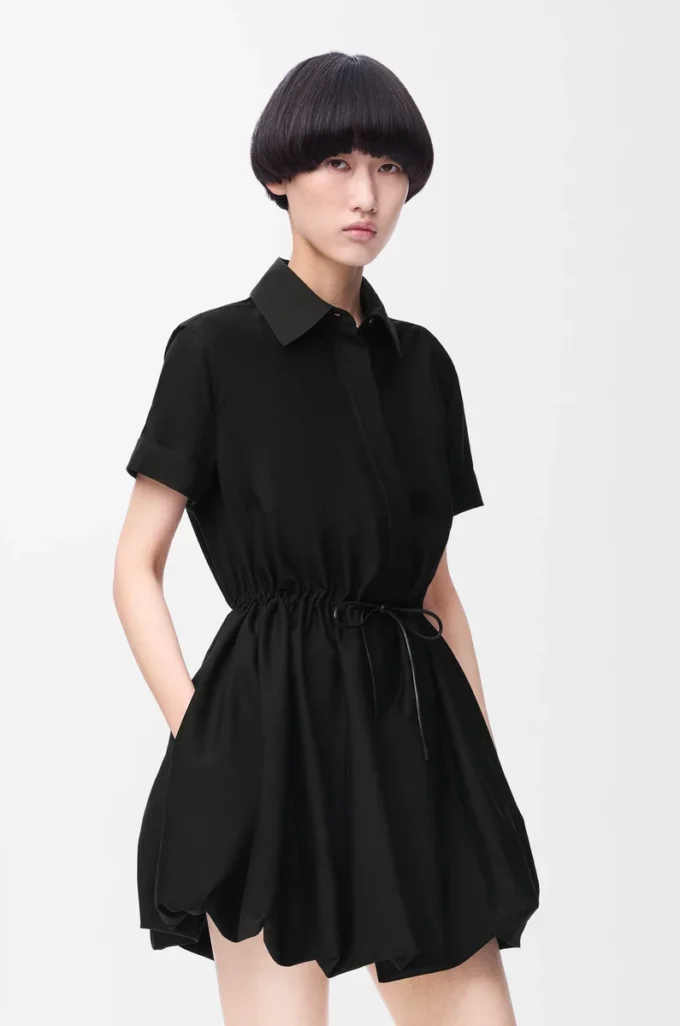 Vestido de manga corta de algodón y seda negro