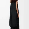 Vestido drapeado de seda negro Vestido drapeado de seda negro